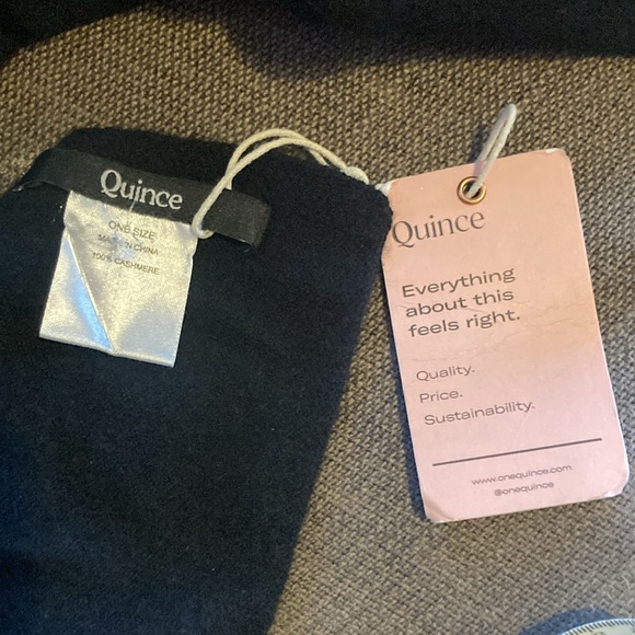 Quince Mongolian Cashmere Wrap - Picture 4 of 4